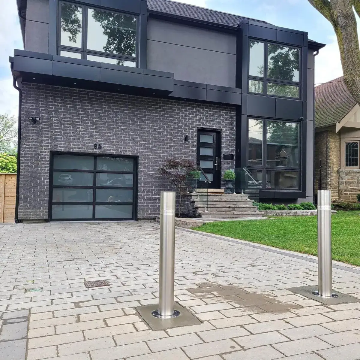 Property with Safe Driveway